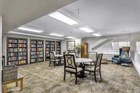 Chesterfield Heights Gracious Retirement Living Hawthorn Senior Independent Living in Midlothian, Virginia library