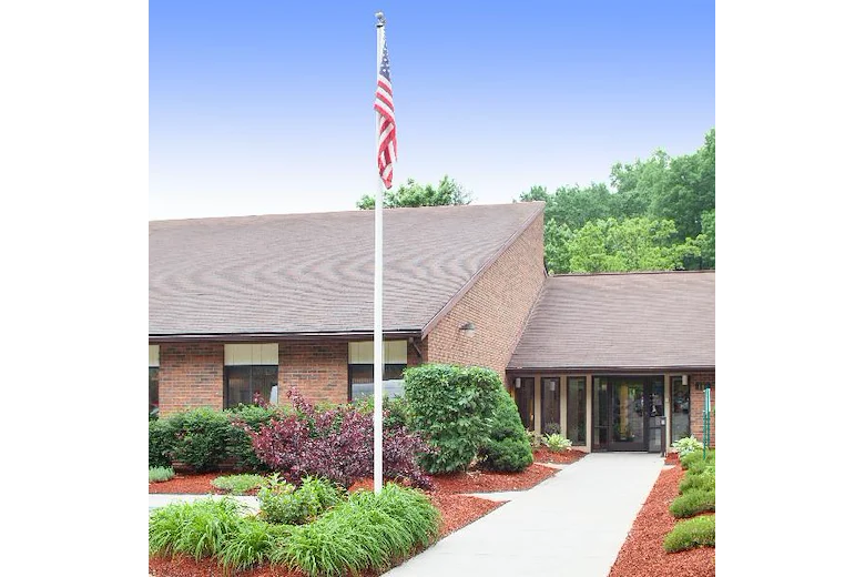 Image of Salem Center (1)