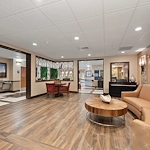 Image of Healdsburg Senior Living (3)