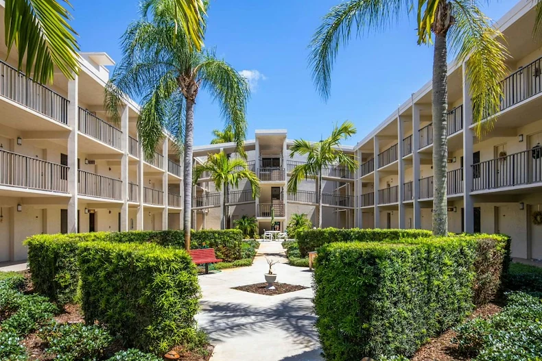 Image of The Pointe at Ocean Boulevard (6)