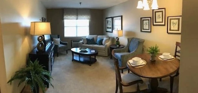 Image of Wyndmoor of Castleton (5)