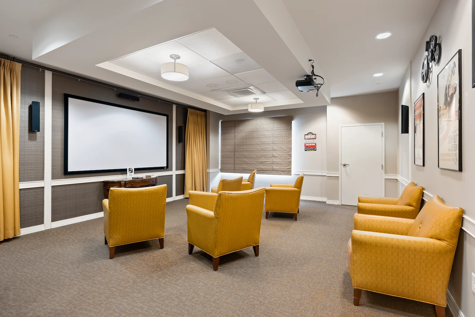 Alto Grayslake, senior living community offering assisted living, memory care, and respite care in Grayslake, IL, movie theatre