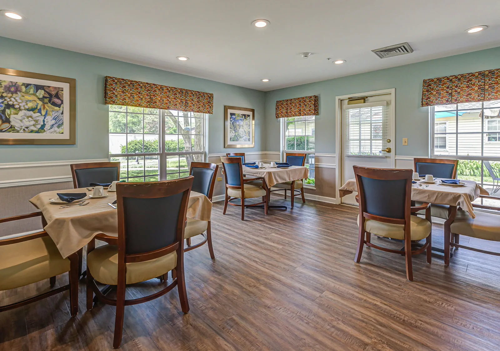 Image of Arden Courts of Elk Grove (3)