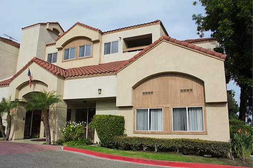 Image of Anaheim Crown Plaza (1)