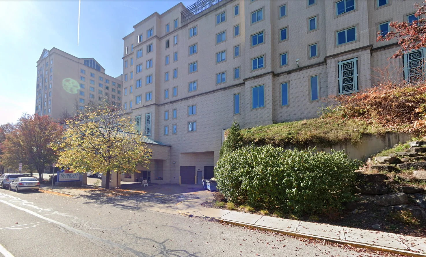 Image of Vincentian Schenley Gardens (1)