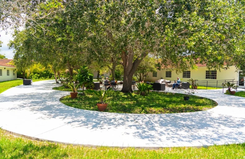 Image of Seasons Gardens (6)