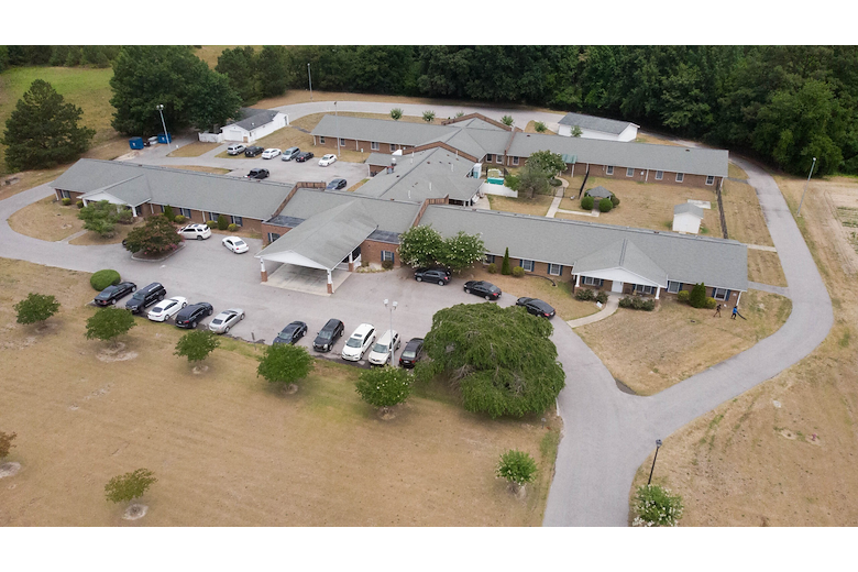 Image of Four Oaks Senior Living (3)