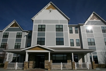 Image of Grayslake Senior/Lakefront Residence (1)