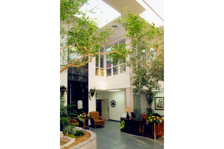 Image of Alameda Oaks Nursing Center (4)