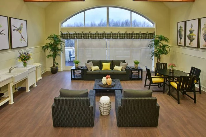 Image of Rose Senior Living - Avon (7)