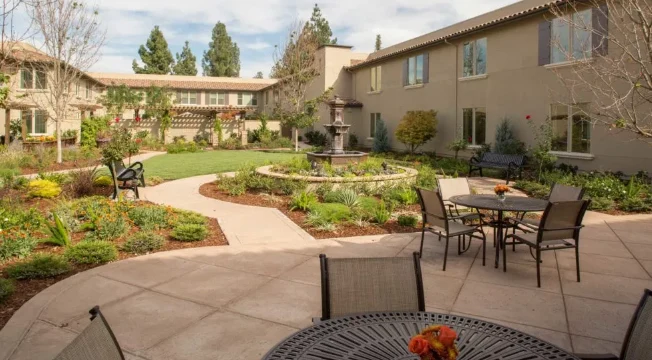 Image of Oakmont of Concord (3)