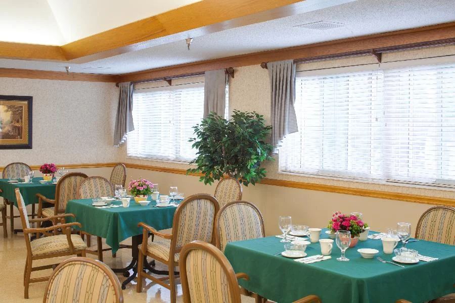 Image of Pine Lodge (5)