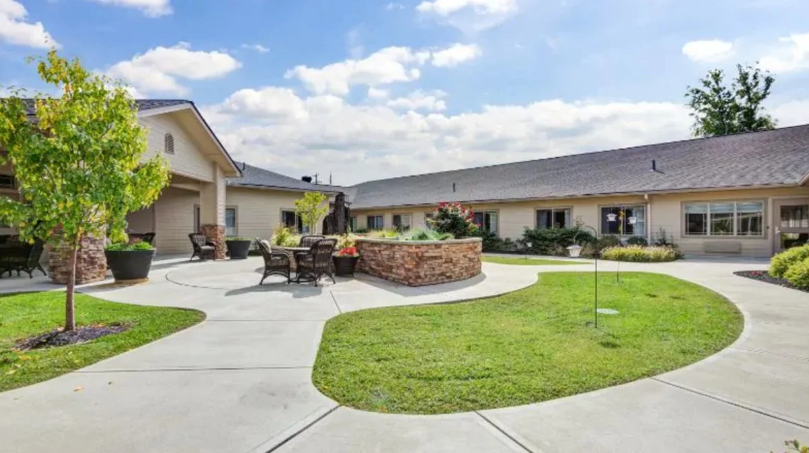 Image of Juniper Glen Senior Living (2)