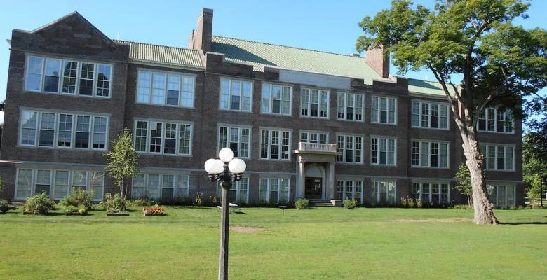 Image of Muldoon Gardens (1)