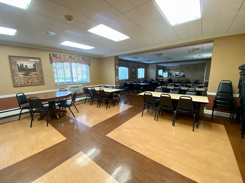 Image of Gates Mills Villa (4)