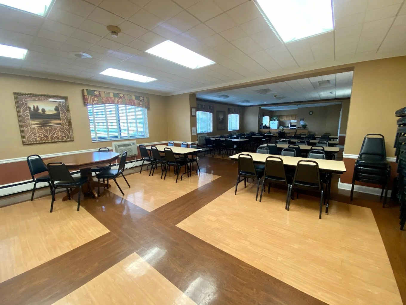 Image of Gates Mills Villa (4)