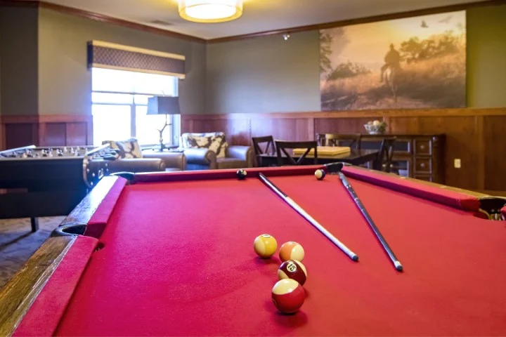 Image of Edgewood Mandan (5)