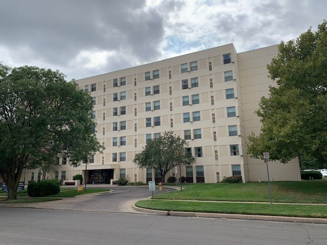 Image of Somerset Plaza Tower (1)