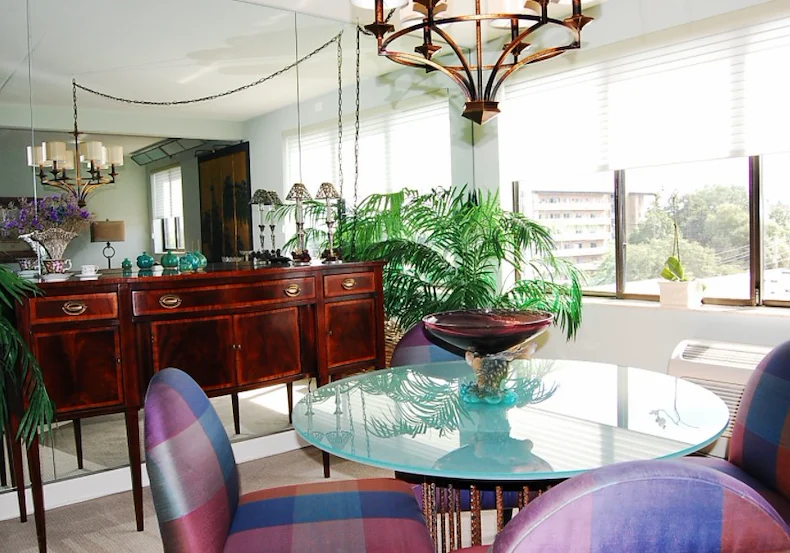 Image of R. H. Myers Apartments (2)