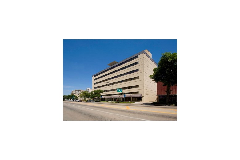 Image of Crossroads House (1)
