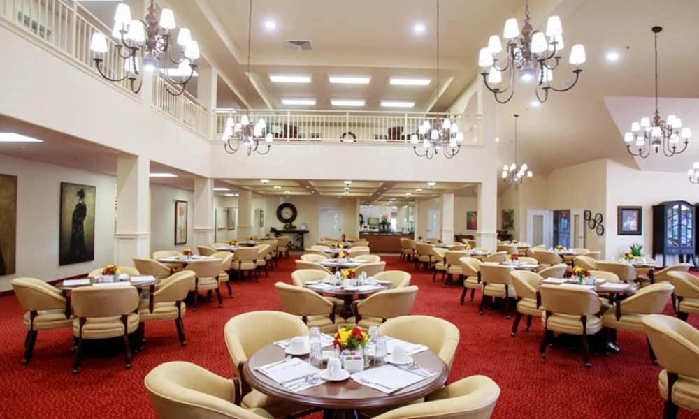 Estrella Estates Gracious Retirement Living Hawthorn Senior Independent Living in Goodyear, Arizona dining room