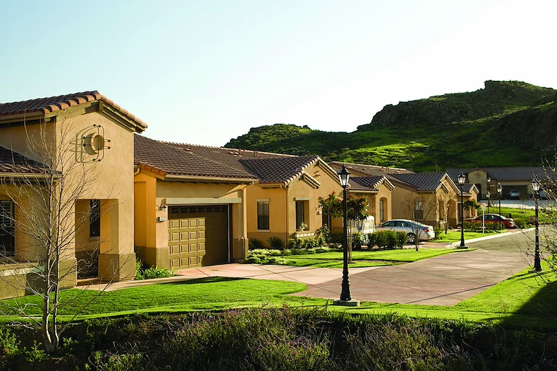 Image of University Village Thousand Oaks (1)