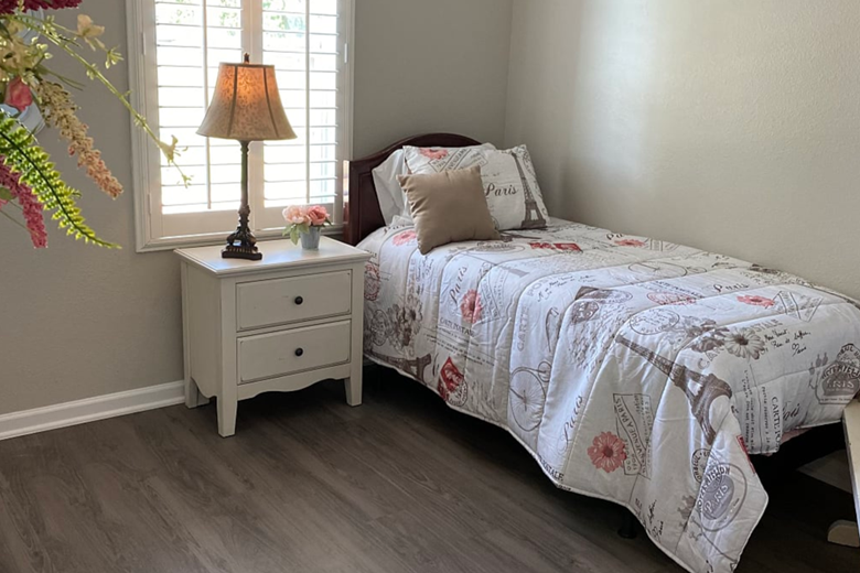 Image of Magnolia Assisted Living - Copperbrook (5)