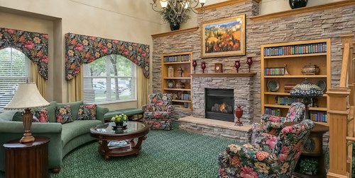 Image of Applewood Pointe of Woodbury Cooperative (6)