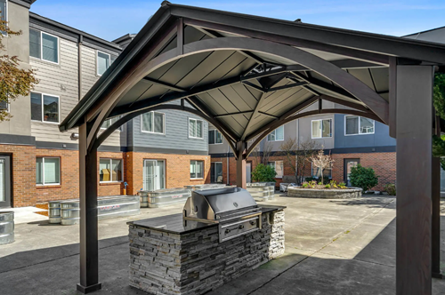 Image of Auburn Court (2)