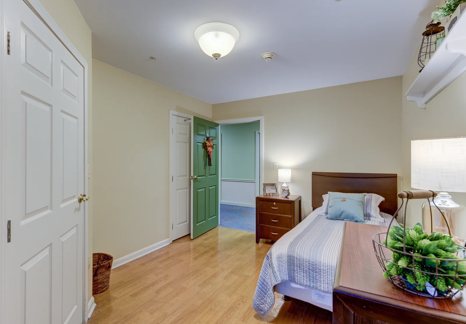 Image of Arden Courts Memory Care of Bath (4)