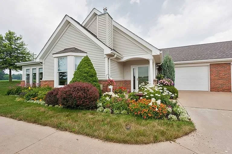 Image of The Chapel Hill Community (1)