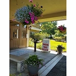 WELCOME TO AVAMERE COURT AT KEIZER INDEPENDENT LIVING