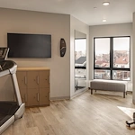 Image of Milton Earl (5)