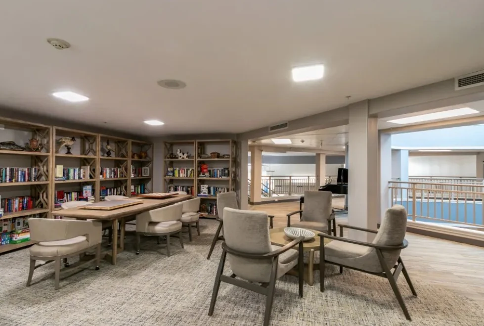 Independent living at Laurel Grove by Barclay House in Lawrenceville, GA, activities room