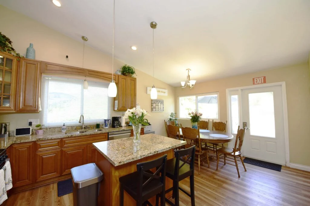 Image of Blue Skies of Laguna Hills (3)