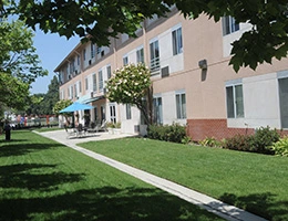 Image of Klein Manor (1)