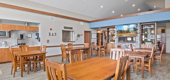 Image of Suite Living Senior Care of Lakeville (4)
