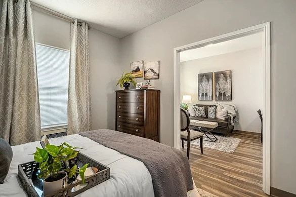 Image of Oaks at Cedar Shoals (8)