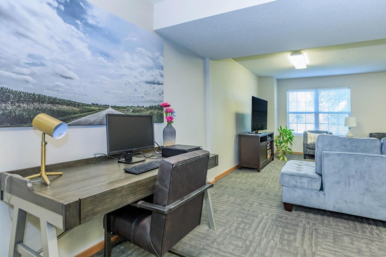 Image of Regency Heights Apartments (5)