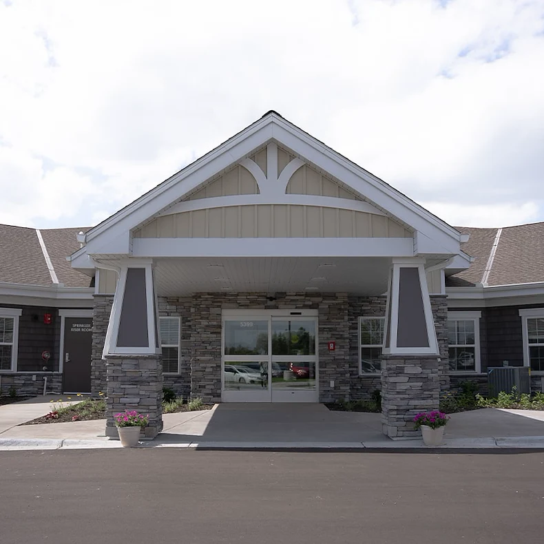 Image of Boden Apple Valley (2)