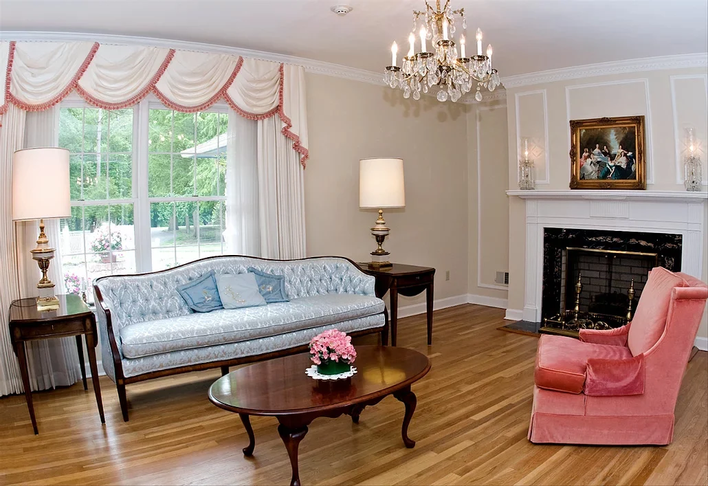 Image of Chesapeake Manor (4)