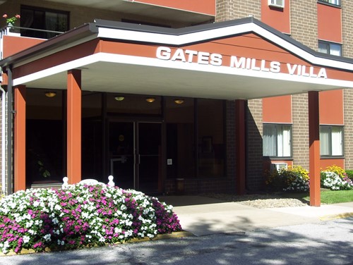 Image of Gates Mills Villa (1)