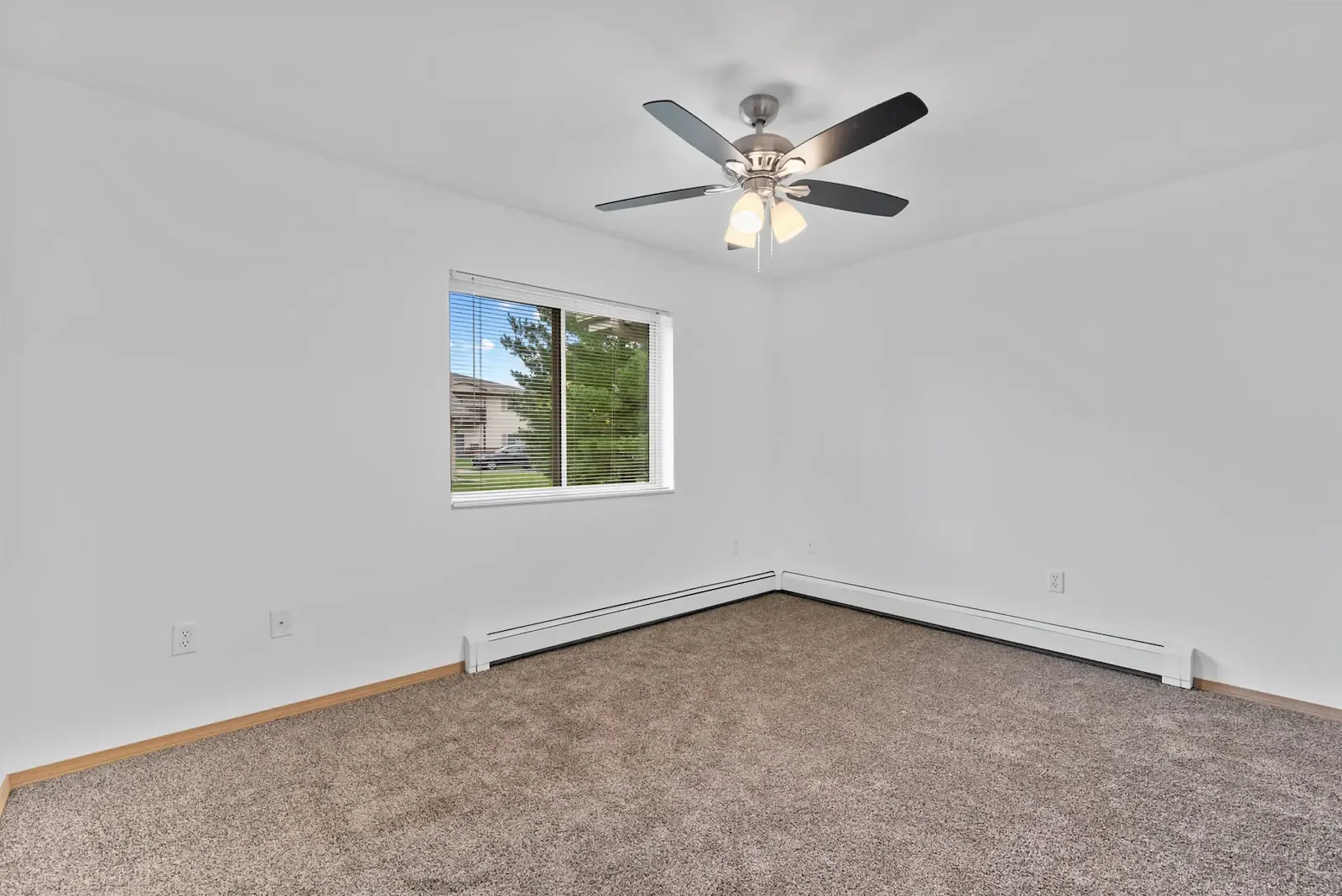 Image of Tamarack Gardens (7)