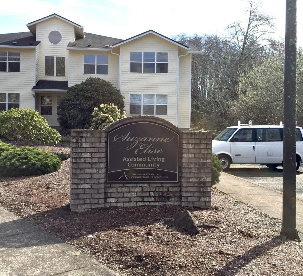 Suzanne Elise Assisted Senior Living in Seaside, Oregon welcome sign