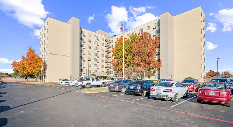 Image of Friendship Tower Dallas (1)