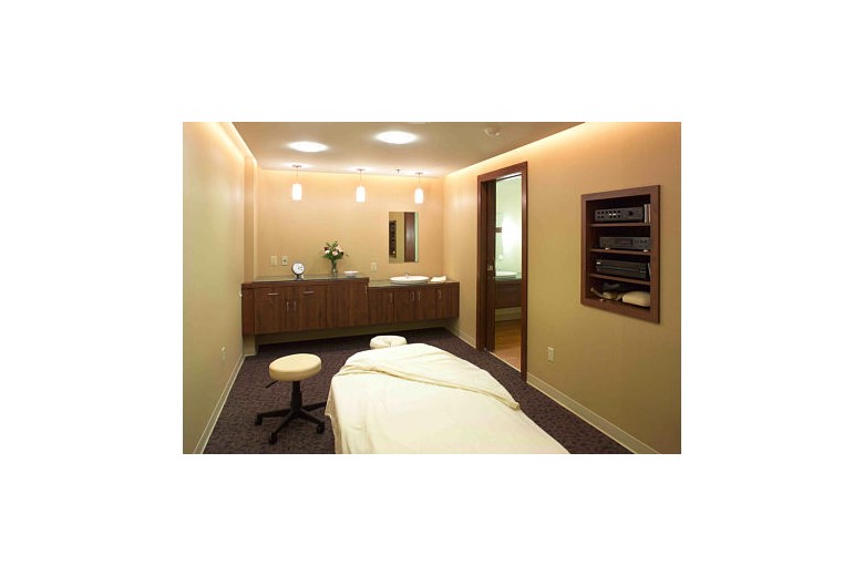 Image of Oaknoll Retirement Residence (8)