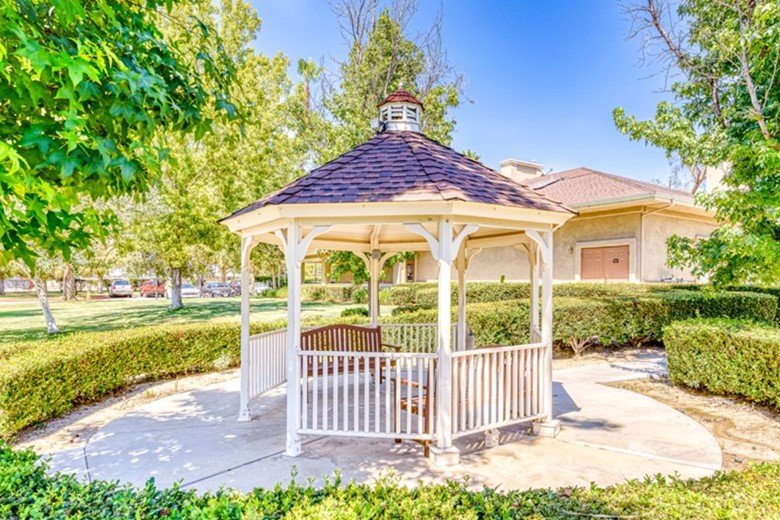 Image of Cottages at Hemet (3)