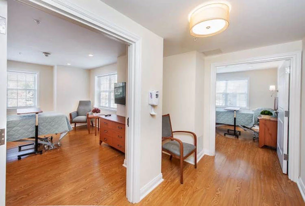 Image of Winchester Gardens Health Care Center (5)