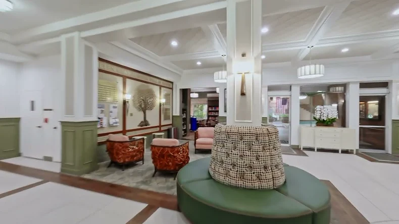 Image of Kingsley Manor (2)