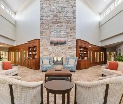 Image of Oak Leaf Manor South (2)